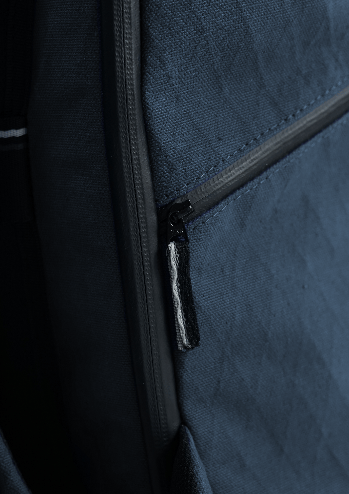 Sac à Dos De Randonnée Dana Design New World - Noir Et Gris, Bretelles Réglables, Ceinture Ventrale